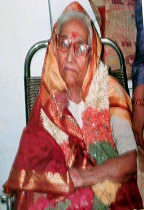 ram-beti-neem-karoli-baba-wife.jpg